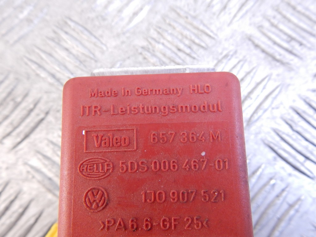 Резистор отопителя (сопротивление печки) Audi A3 8L купить в России