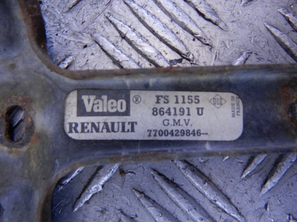 Вентилятор радиатора основного Renault Clio 2 купить в России