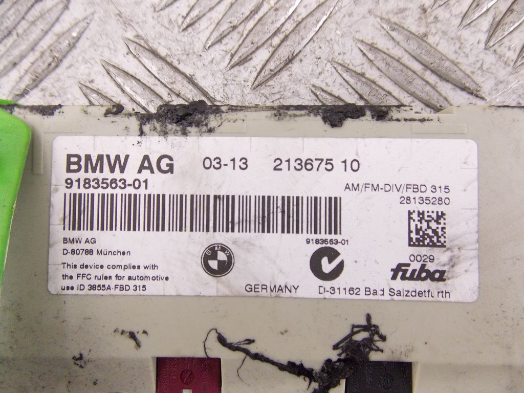 Усилитель антенны BMW 5-Series (E60/E61) купить в Беларуси