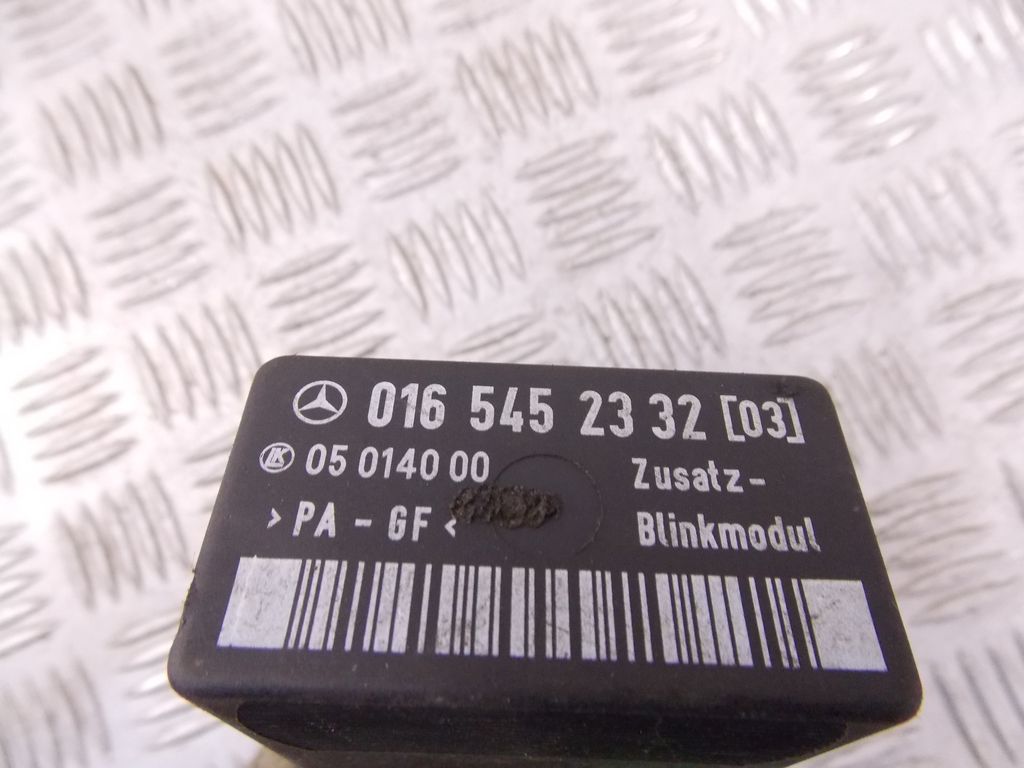 Реле поворотов Mercedes Sprinter 1 (W901-905) - купить б/у с разборки в России