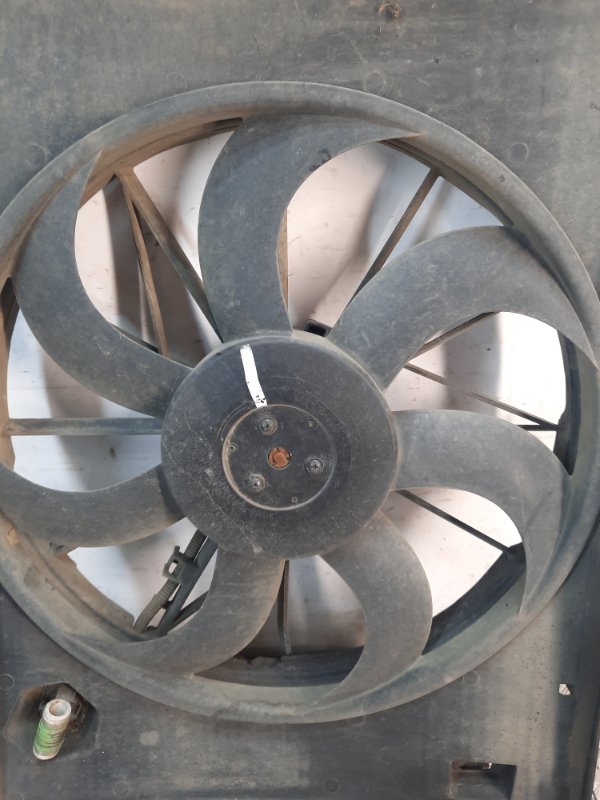 Вентилятор радиатора основного Kia Sportage 2 (KM) купить в России