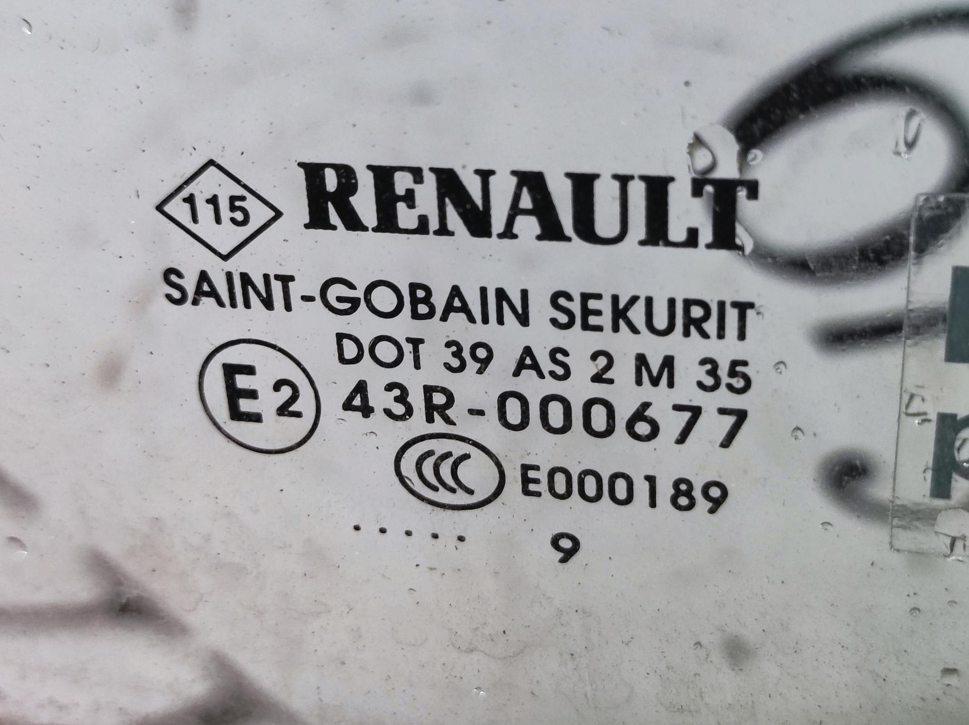 Стекло двери передней правой Renault Laguna 2 купить в России