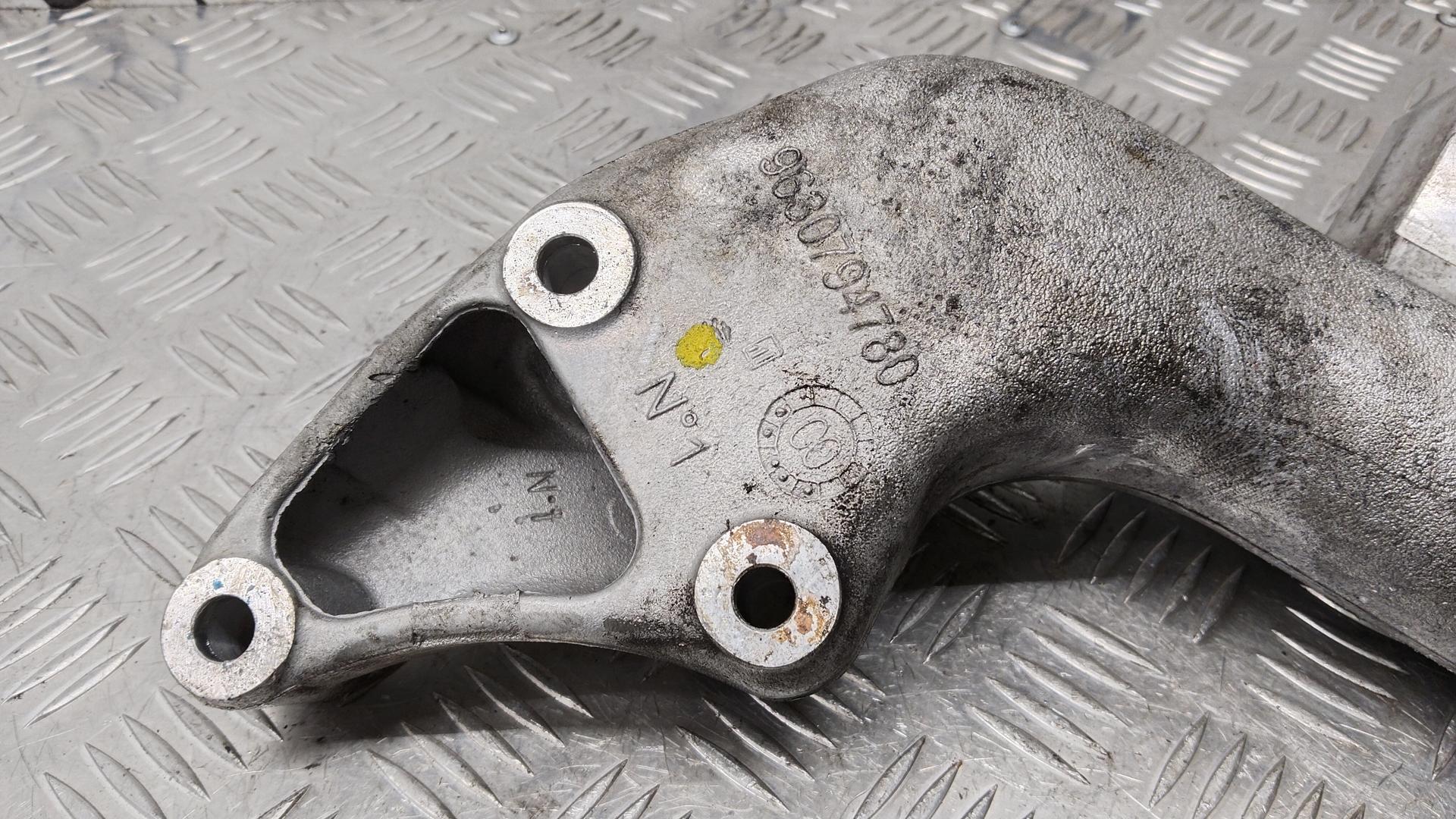 Кронштейн двигателя (лапа крепления) Citroen Picasso купить в России