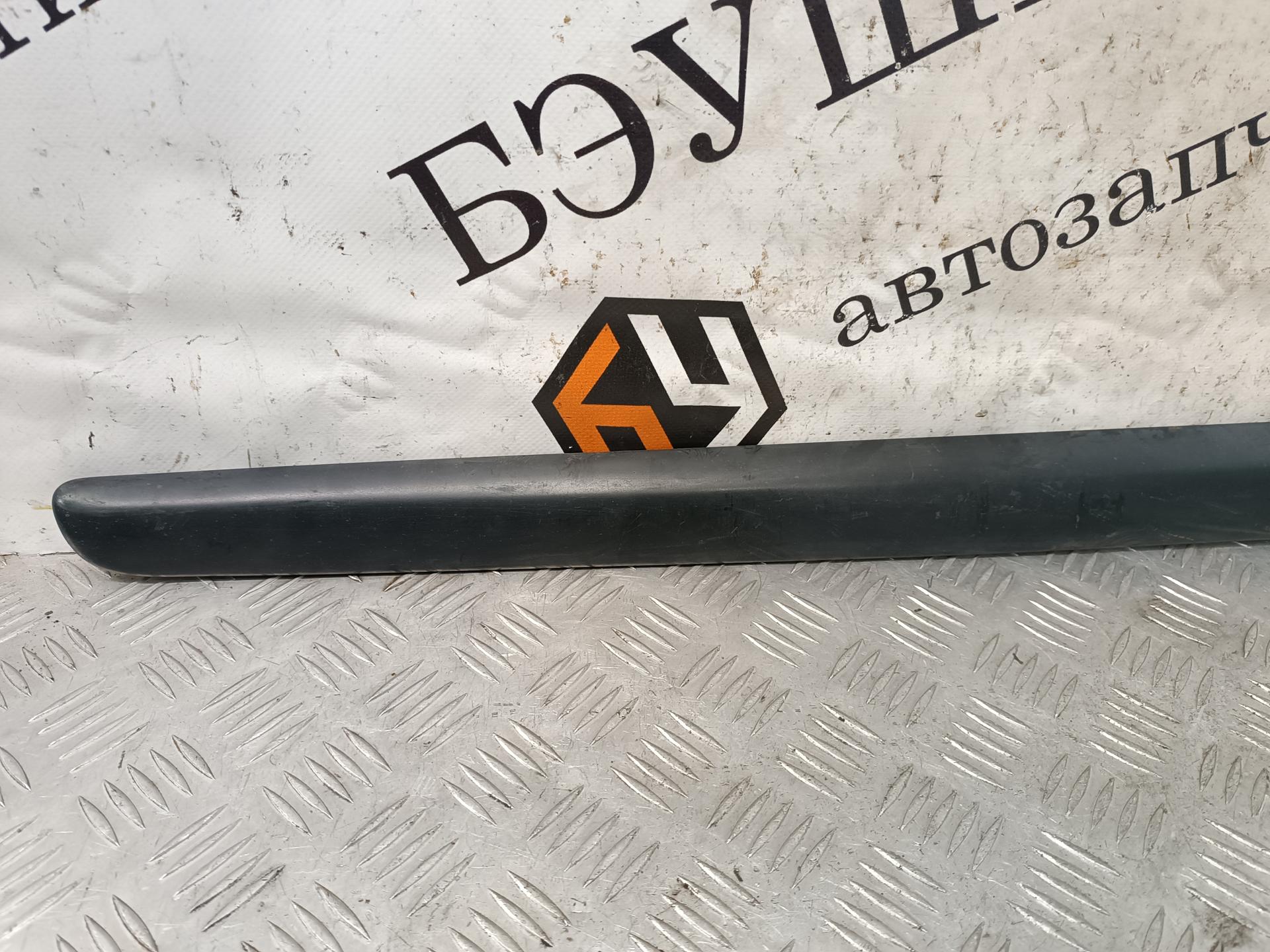 Накладка декоративная (молдинг) передней левой двери Peugeot 207 купить в России