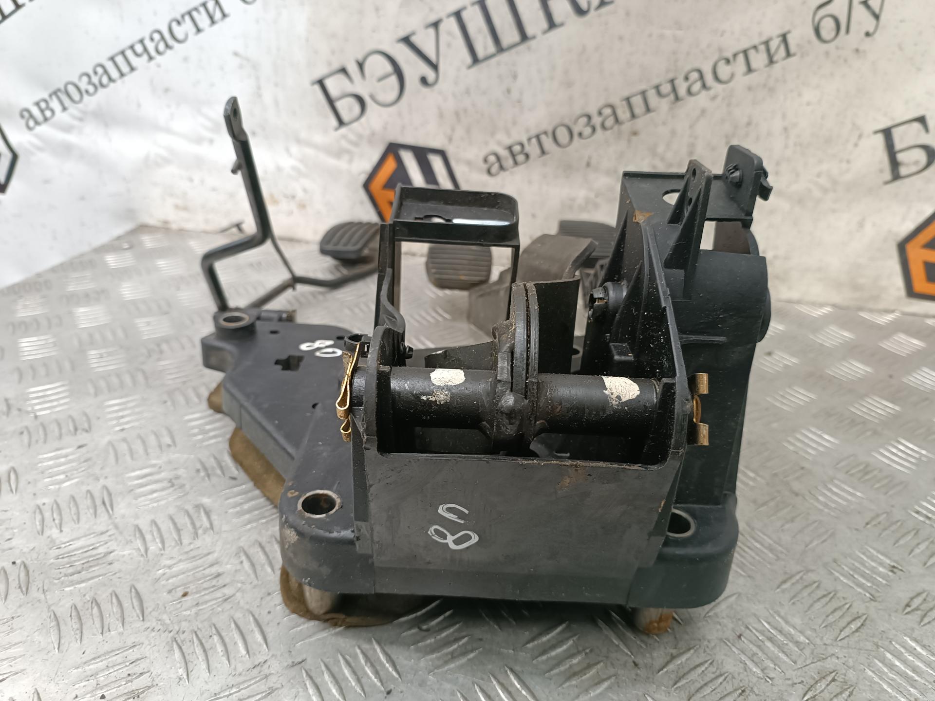 Педальный узел Citroen C5 1 купить в России