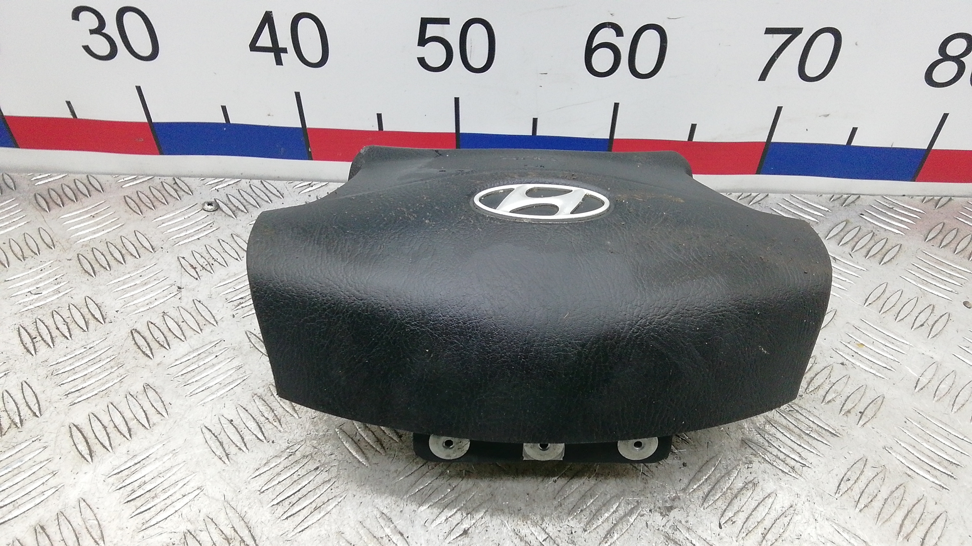 Подушка безопасности в рулевое колесо Hyundai Trajet купить в России