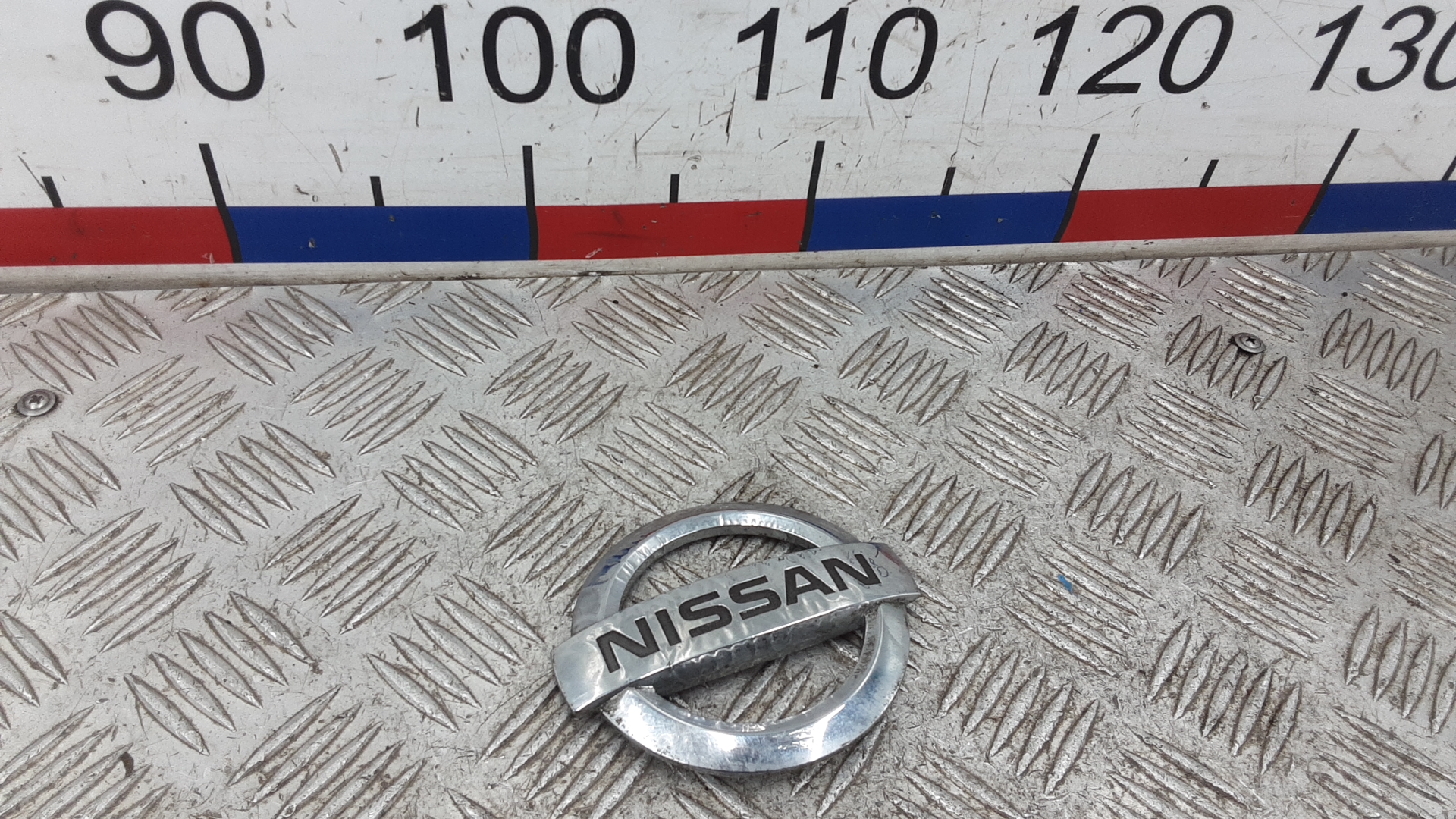 Эмблема (значок) Nissan Murano (Z50) купить в России