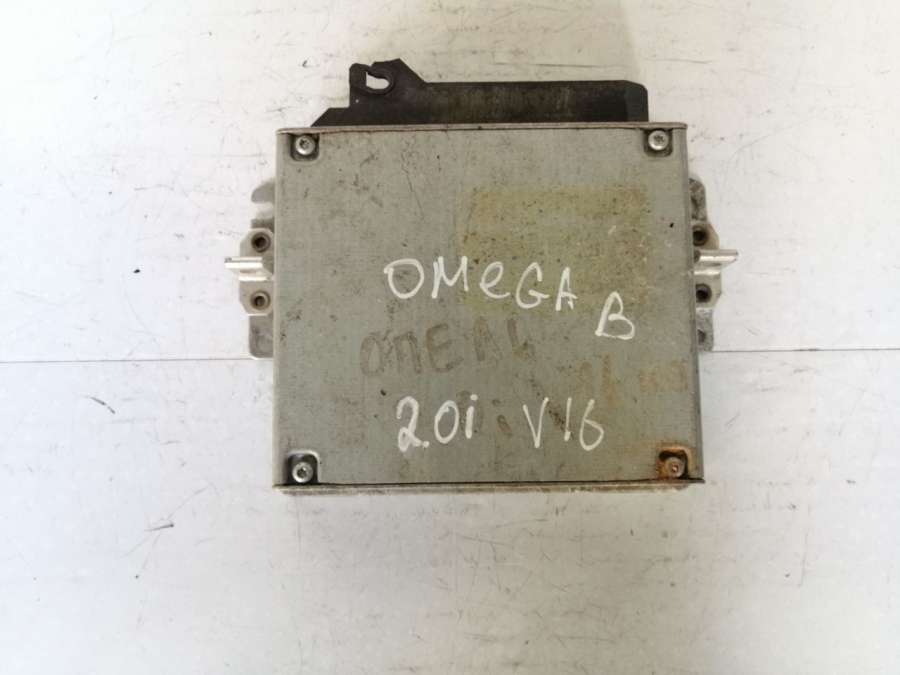 Блок управления двигателем Opel Omega B купить в России