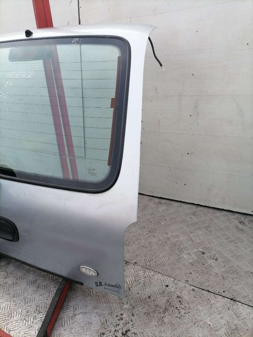 Крышка (дверь) багажника Kia Sportage 1 (JA) купить в России