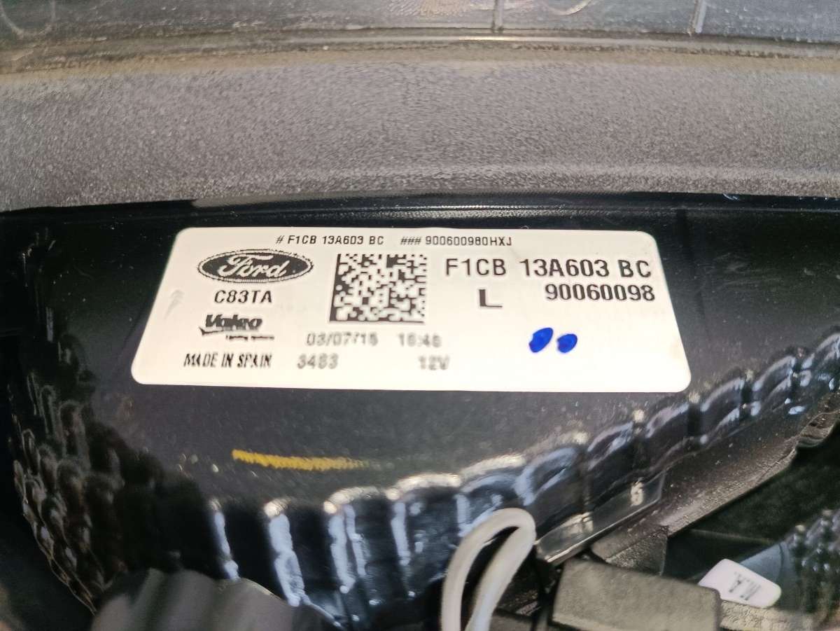 Фонарь крышки багажника левый Ford C-MAX 1 купить в России