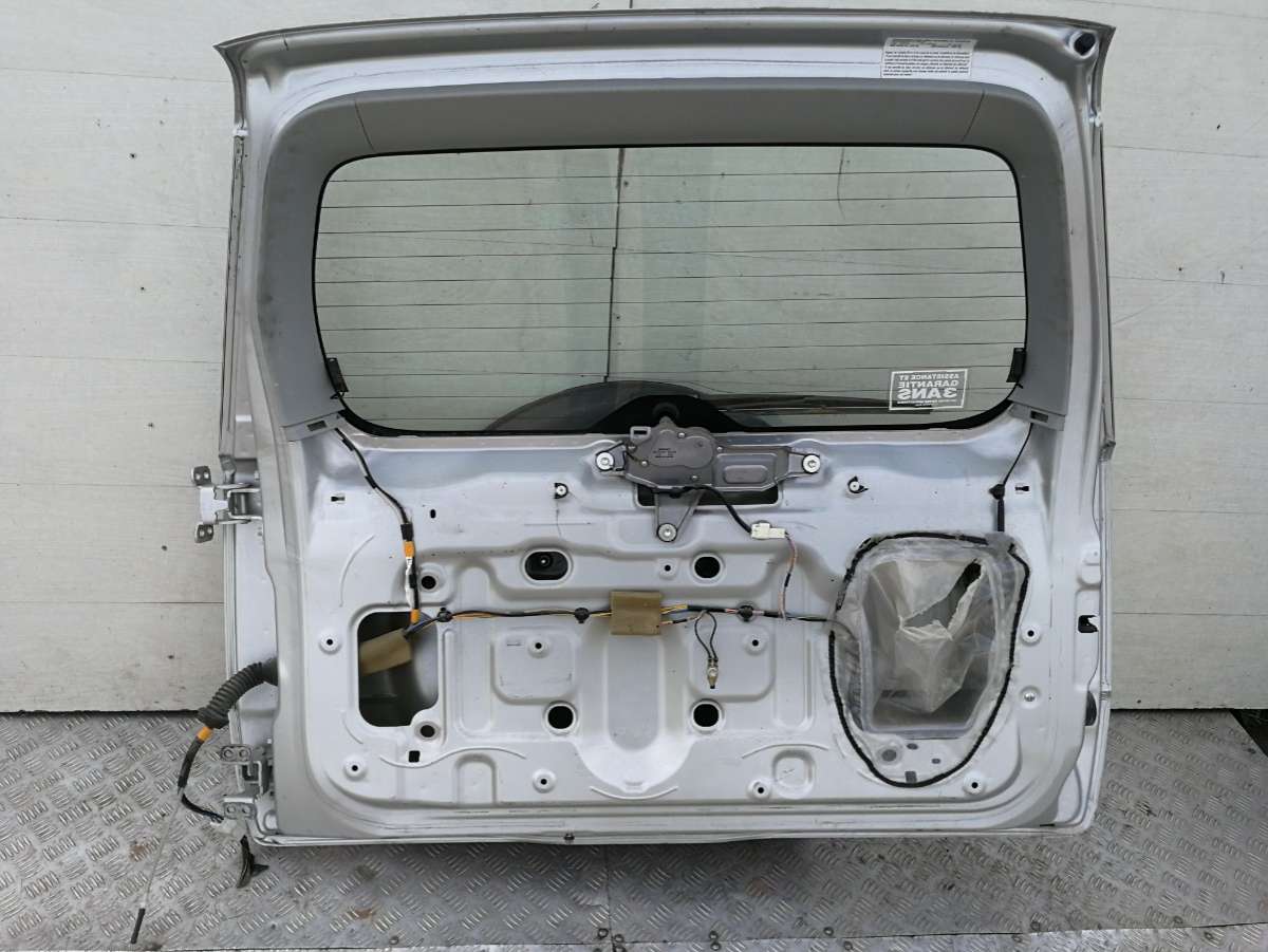 Крышка (дверь) багажника Suzuki Grand Vitara 1 купить в России
