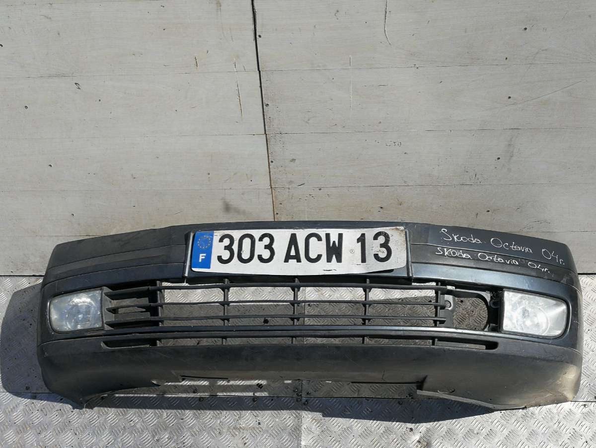 Бампер передний Skoda Octavia 1U купить в России