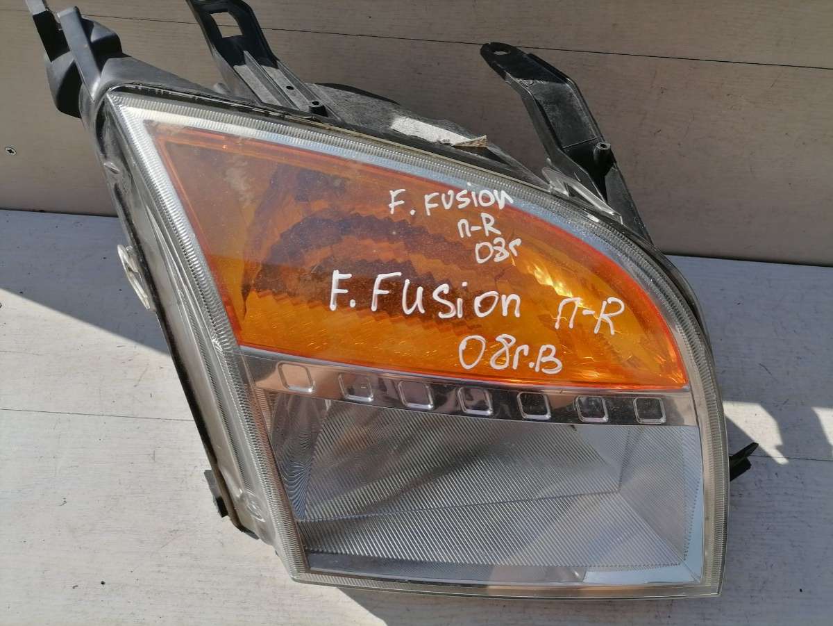 Фара передняя правая Ford Fusion купить в России