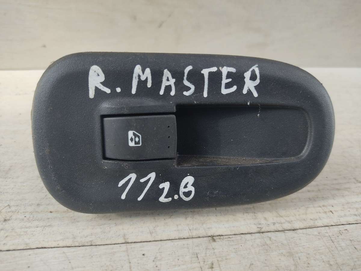 Кнопка стеклоподъемника Renault Master 2 купить в России