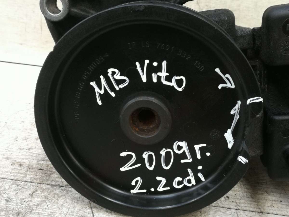 Насос гидроусилителя руля (ГУР) Mercedes Vito (W639) купить в России