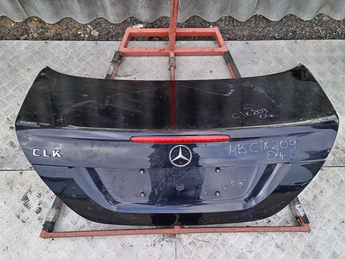 Крышка (дверь) багажника Mercedes CLK-Class (W209) купить в России