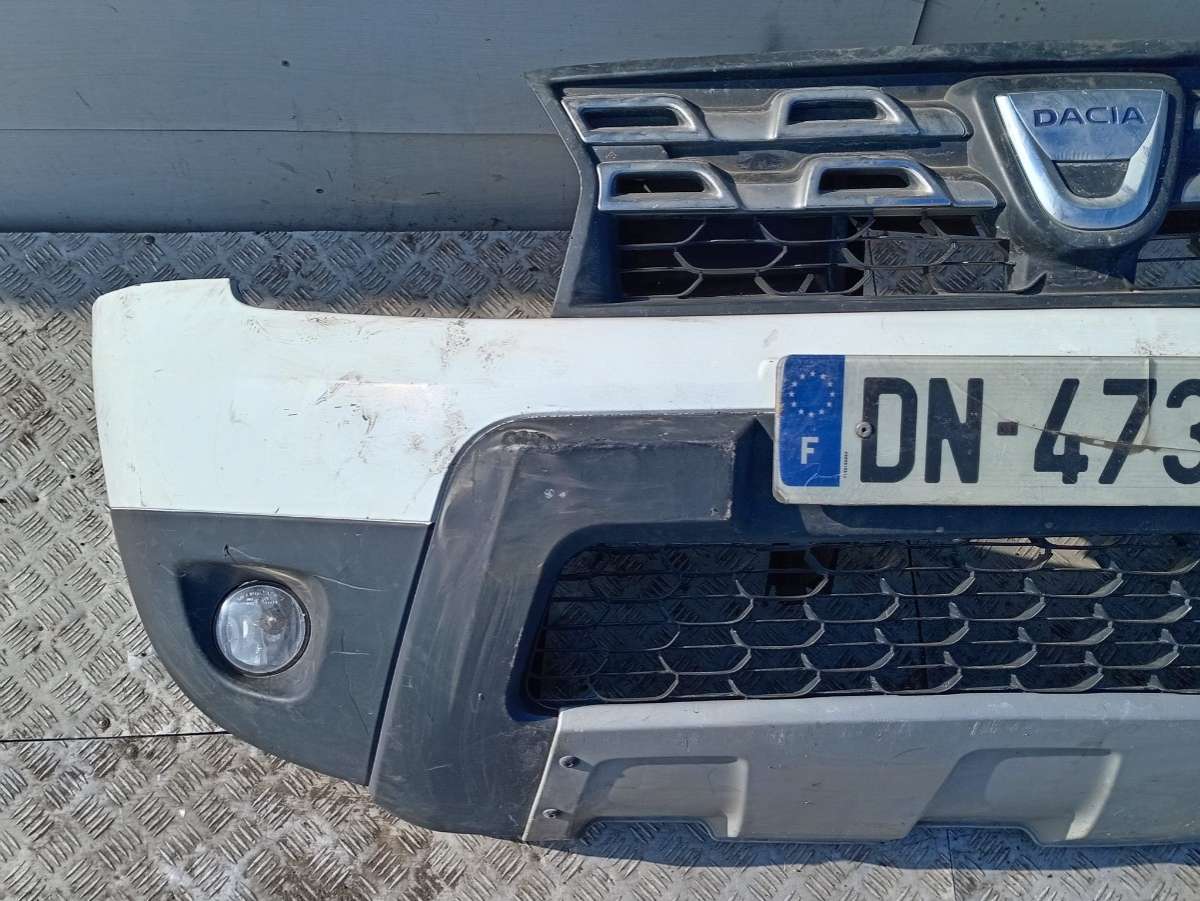 Бампер передний Dacia Duster купить в России