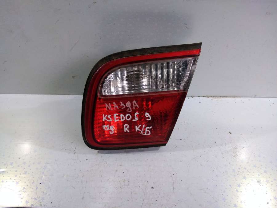 Фонарь крышки багажника правый Mazda Xedos9 купить в России