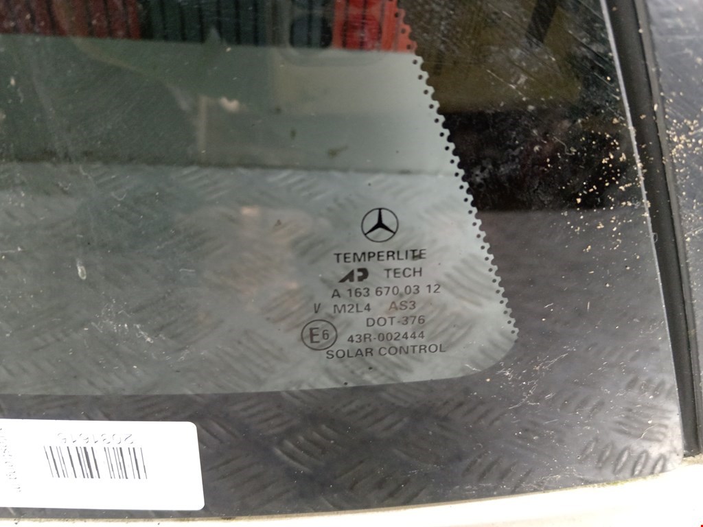 Стекло кузовное заднее левое Mercedes ML-Class (W163) купить в России