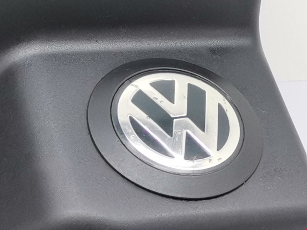 Накладка декоративная двигателя Volkswagen Golf 4 купить в России