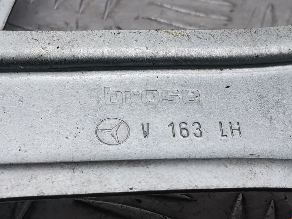 Стеклоподъемник электрический двери передней левой Mercedes ML-Class (W163) купить в России