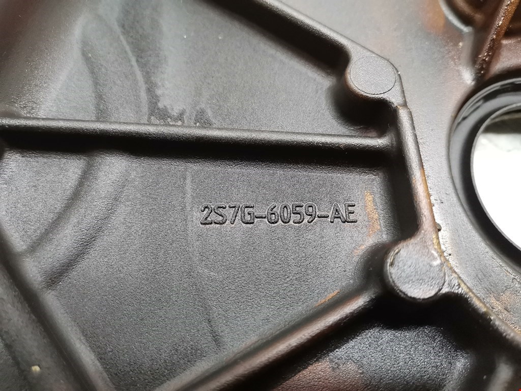 Крышка двигателя передняя Ford C-MAX 1 купить в России