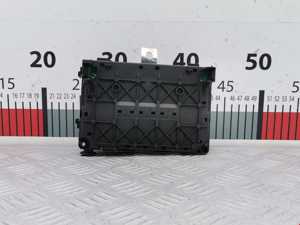 Блок предохранителей Citroen C5 1 купить в России