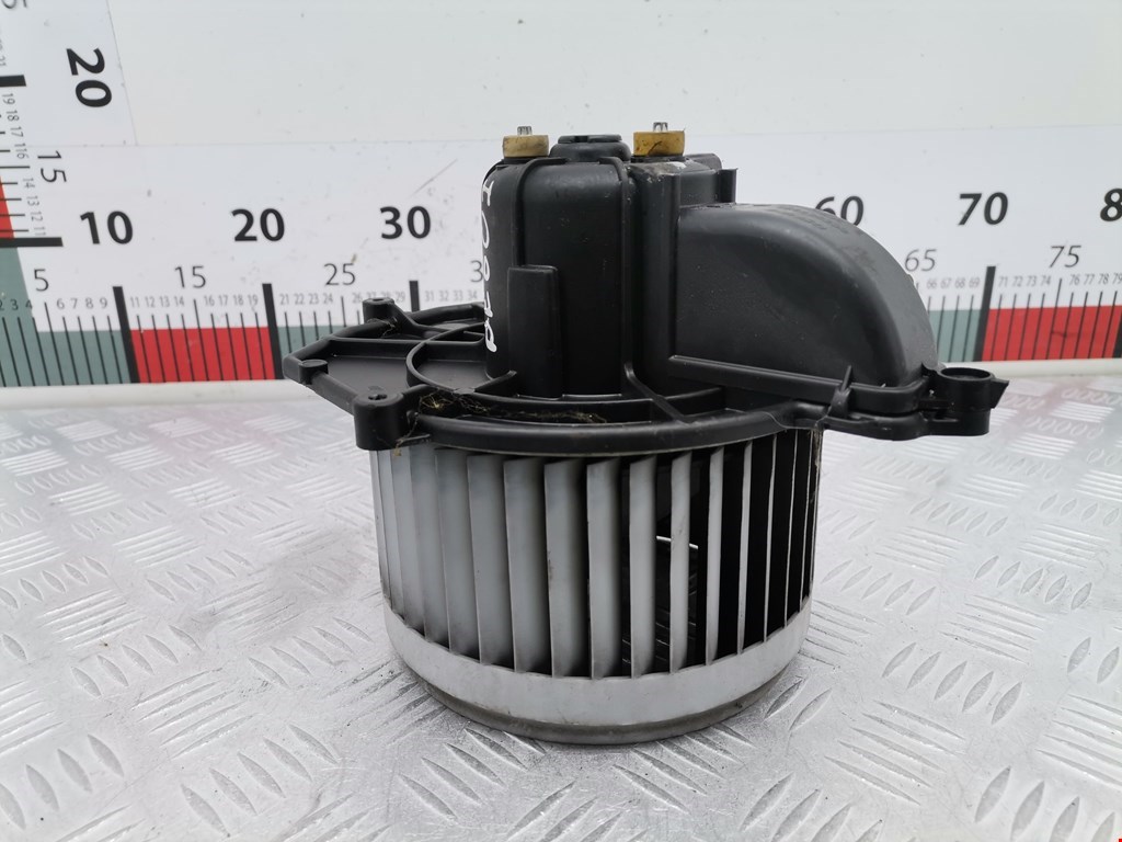 Моторчик печки (вентилятор отопителя) Citroen Berlingo 2 (B9) купить в России