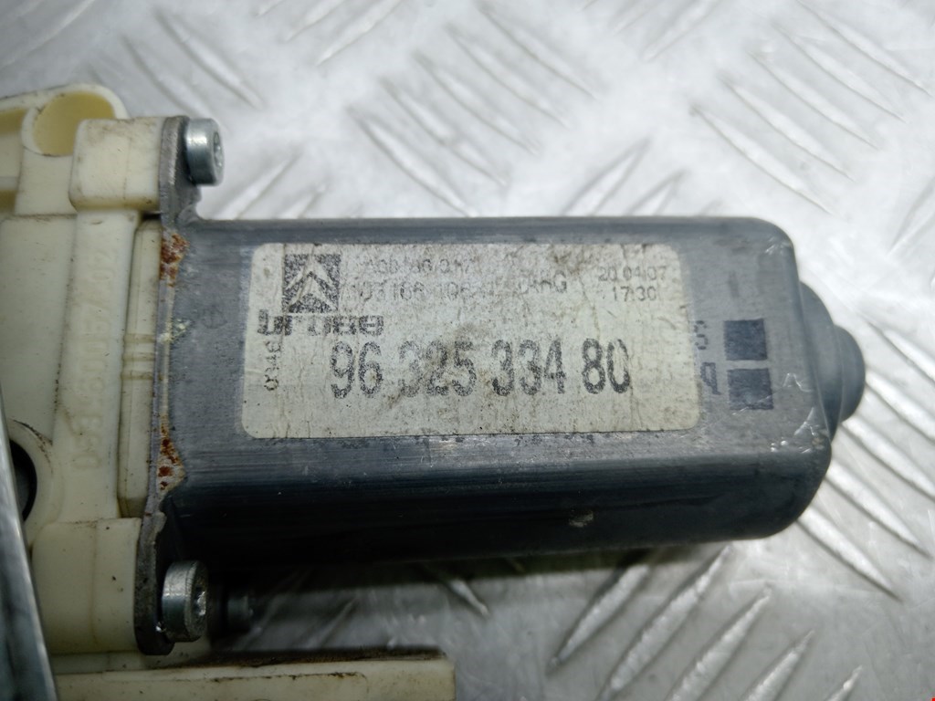Стеклоподъемник электрический двери задней левой Citroen C5 1 купить в России
