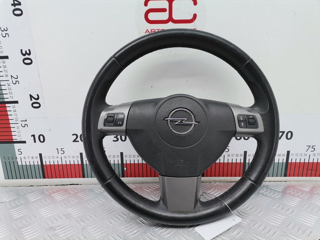 Руль Opel Zafira B купить в России