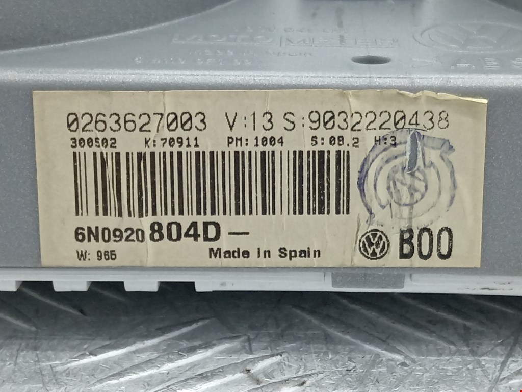 Панель приборная (щиток приборов) Volkswagen Polo 3 купить в России