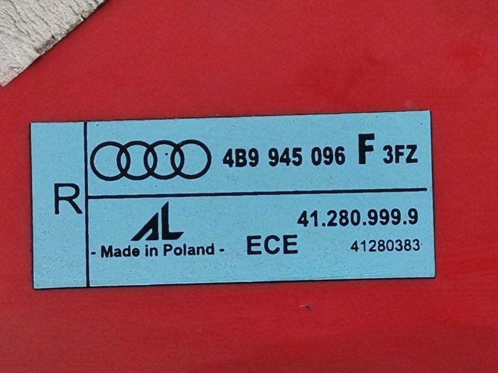 Фонарь задний правый Audi A6 C5 купить в России