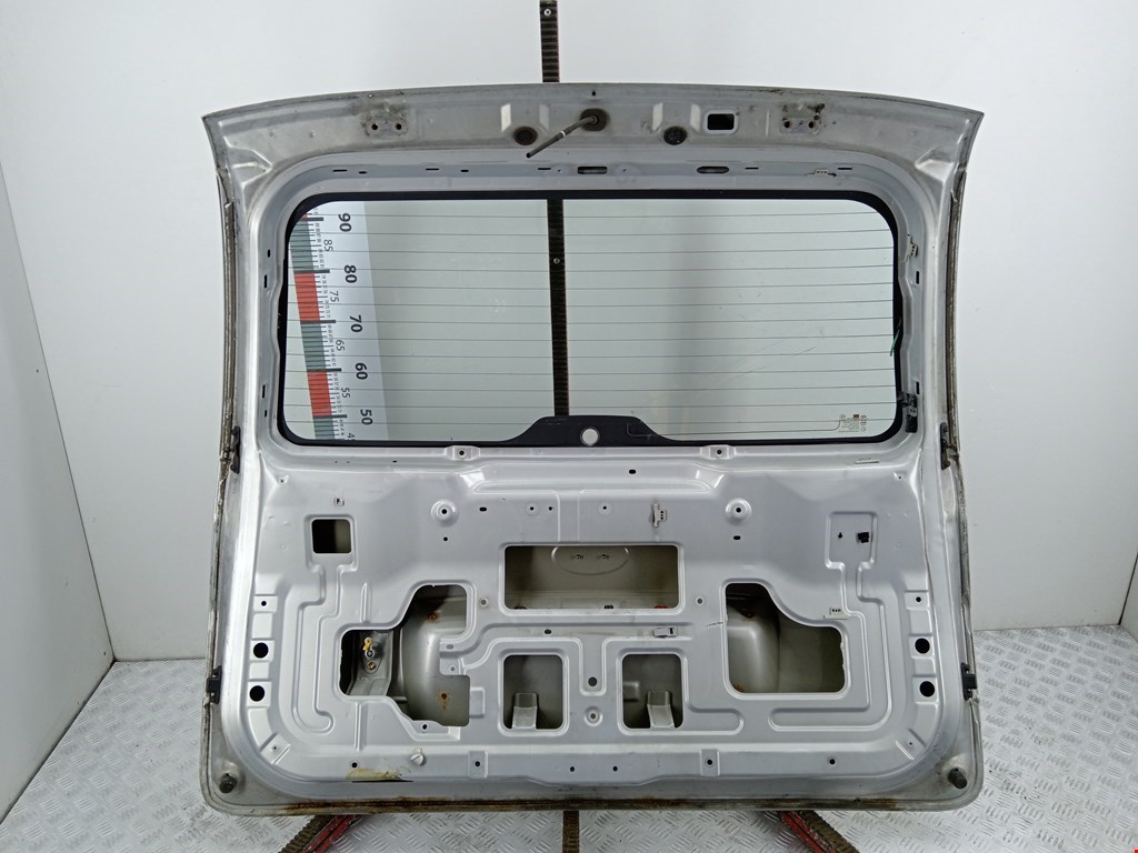 Крышка (дверь) багажника Hyundai Matrix купить в России
