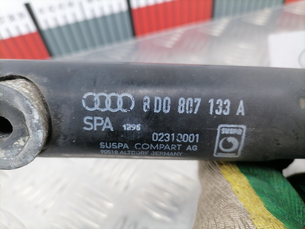 Отбойник бампера передний левый Audi A4 B5 купить в России