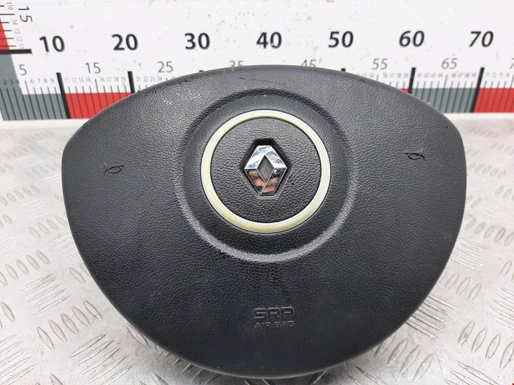 Подушка безопасности в рулевое колесо Renault Clio 3 купить в России