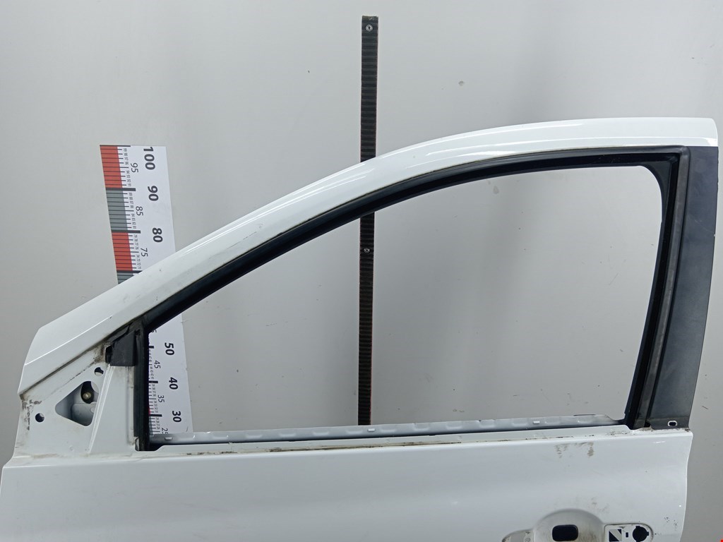 Дверь передняя левая Renault Clio 3 купить в Беларуси