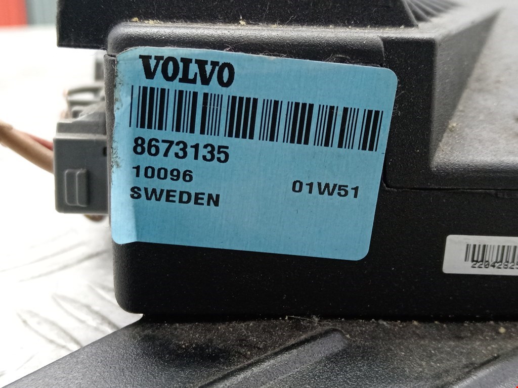 Усилитель акустической системы Volvo S80 1 купить в России
