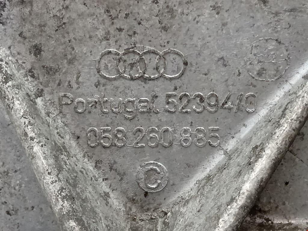 Кронштейн кондиционера Audi Cabriolet (B4) купить в России