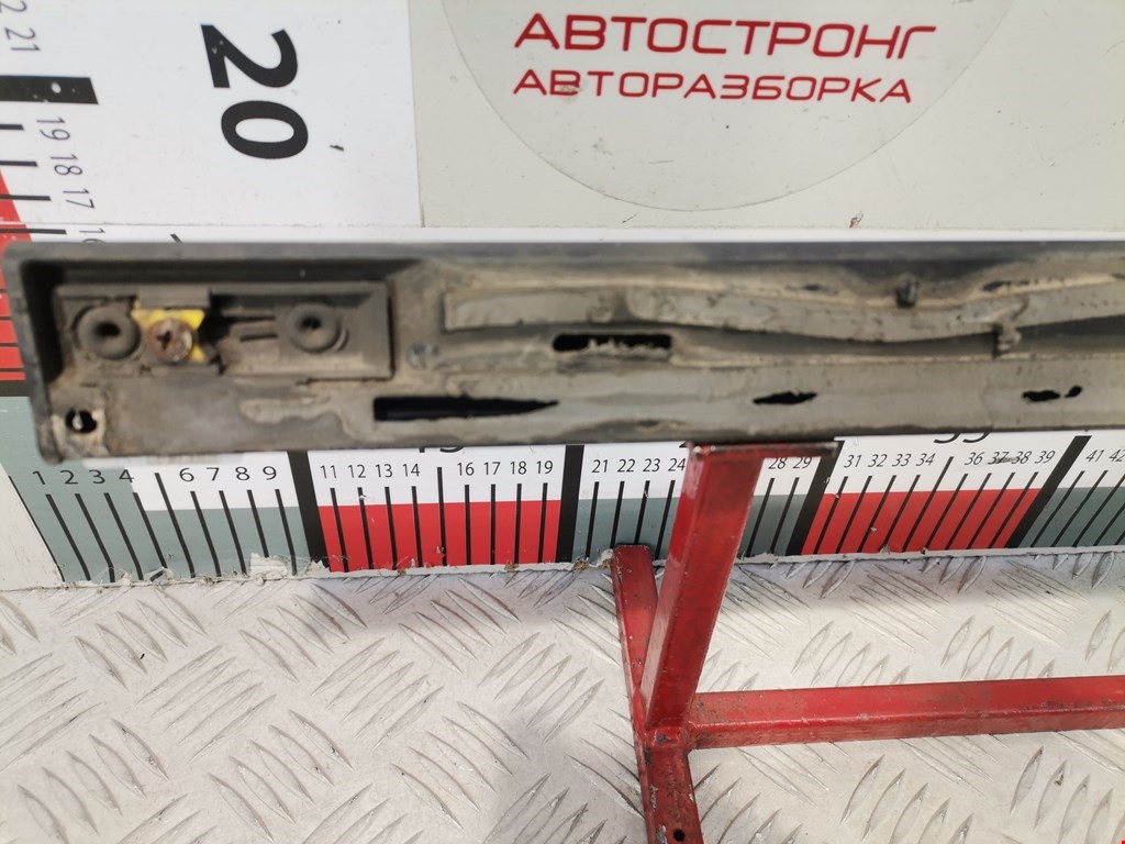 Накладка декоративная (молдинг) передней левой двери Audi A2 8Z купить в России