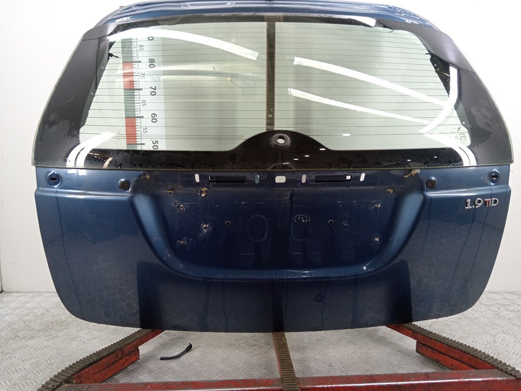 Крышка (дверь) багажника Saab 9-3 (2) купить в России