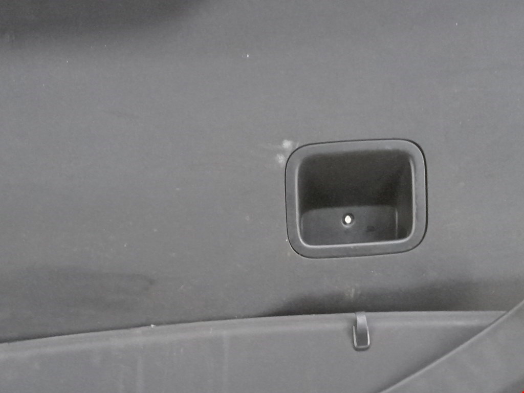 Обшивка крышки багажника Citroen C4 Picasso 1 купить в России