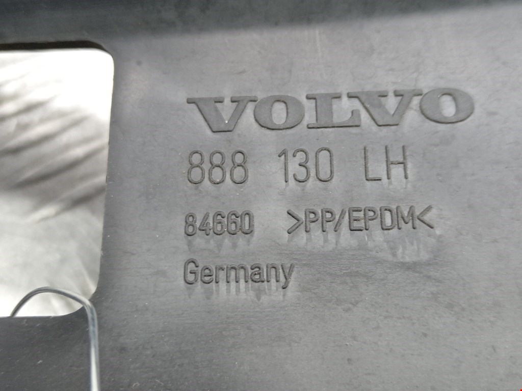 Кронштейн (крепление) переднего бампера левый Volvo S40 V40 1 купить в России
