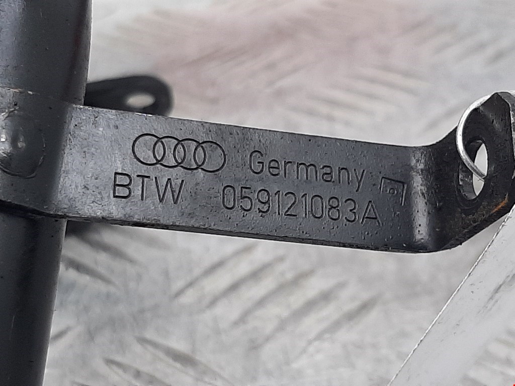 Трубка системы охлаждения Audi A6 C5 купить в Беларуси