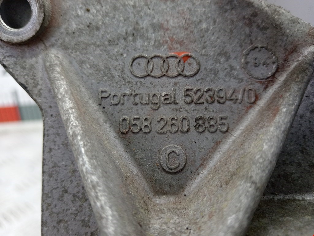 Кронштейн кондиционера Audi A4 B5 купить в России