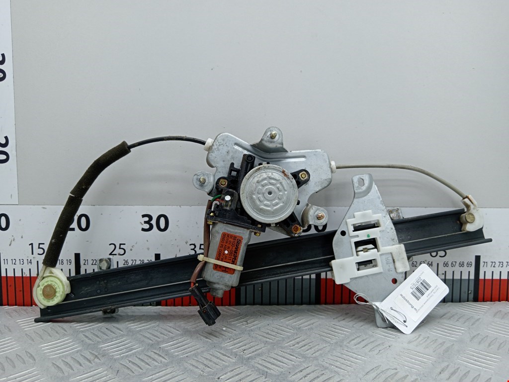 Стеклоподъемник электрический двери задней правой SsangYong Rexton 1 (Y200) купить в Беларуси