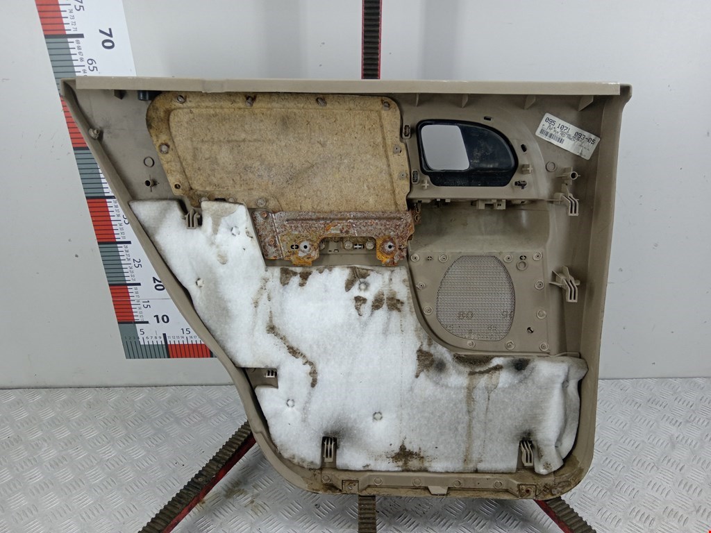 Обшивка (карта) двери задней правой Ford Expedition 1 купить в России