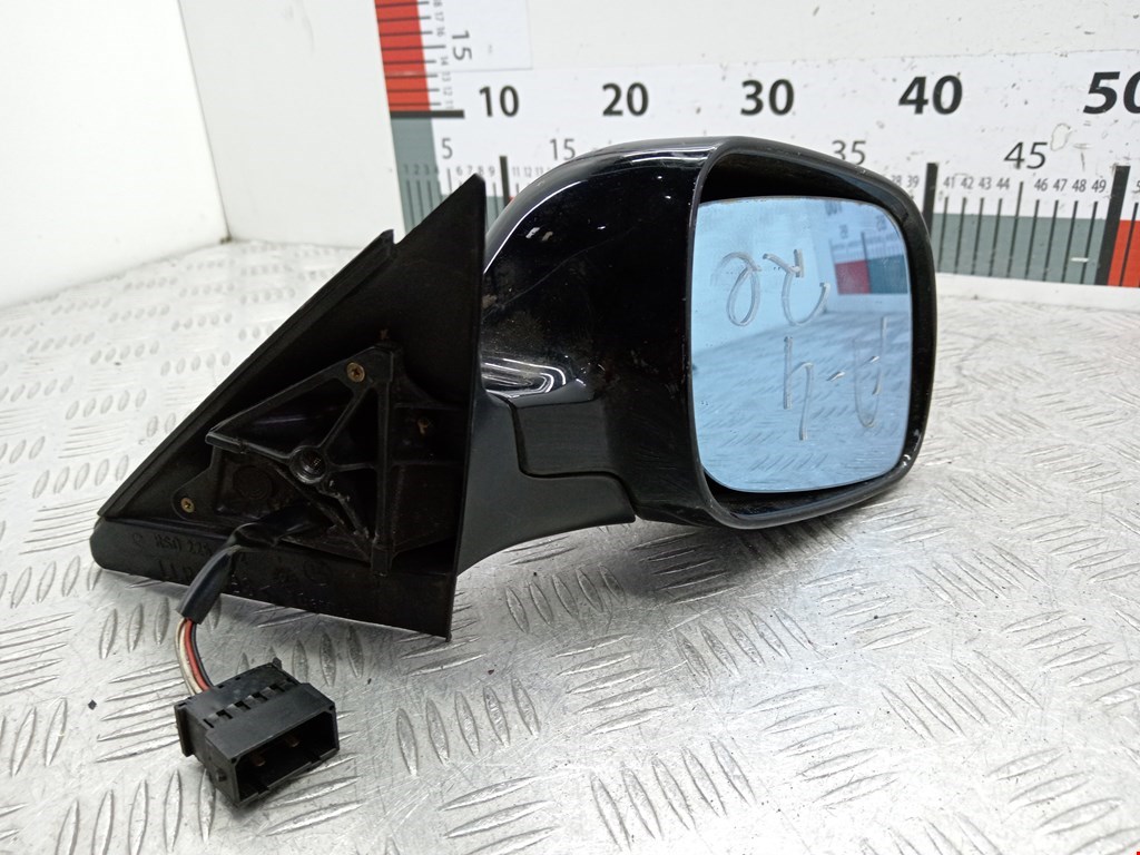 Зеркало боковое правое Audi A4 B5 купить в России