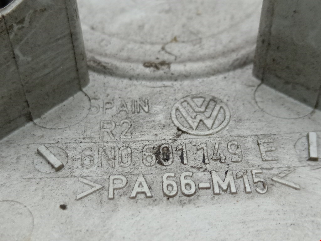 Колпак колесный Volkswagen Polo 3 купить в России