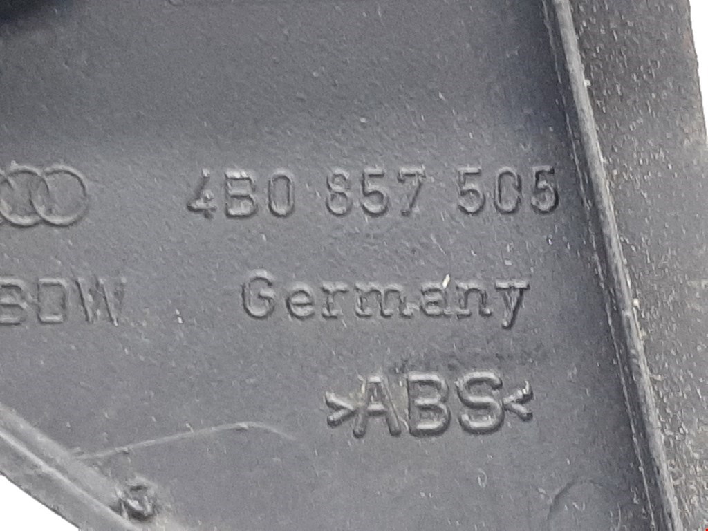 Накладка декоративная внутренняя (заглушка) зеркала левого Audi A6 C5 купить в Беларуси