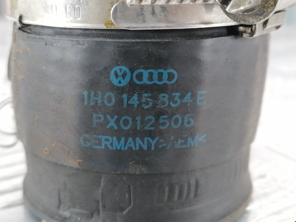 Патрубок турбины Audi A4 B5 купить в России